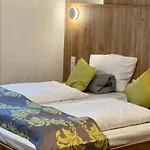 Business Boardinghouse Augsburg, Zentral, Ruhig & Mit Parkplatz