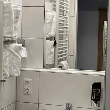 Hotel Hhotel