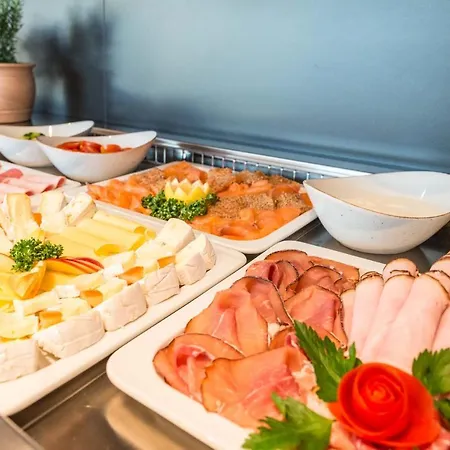 Hhotel 3* אוגסבורג