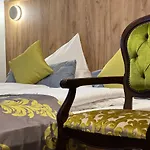 Business Boardinghouse Augsburg, Zentral, Ruhig & Mit Parkplatz Augusta