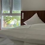 Business Boardinghouse Augsburg, Zentral, Ruhig & Mit Parkplatz