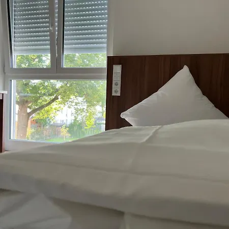 Business Boardinghouse Augsburg, Zentral, Ruhig & Mit Parkplatz
